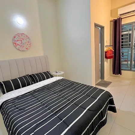 Homestay Akasia 12 Seri Iskandar Exterior photo